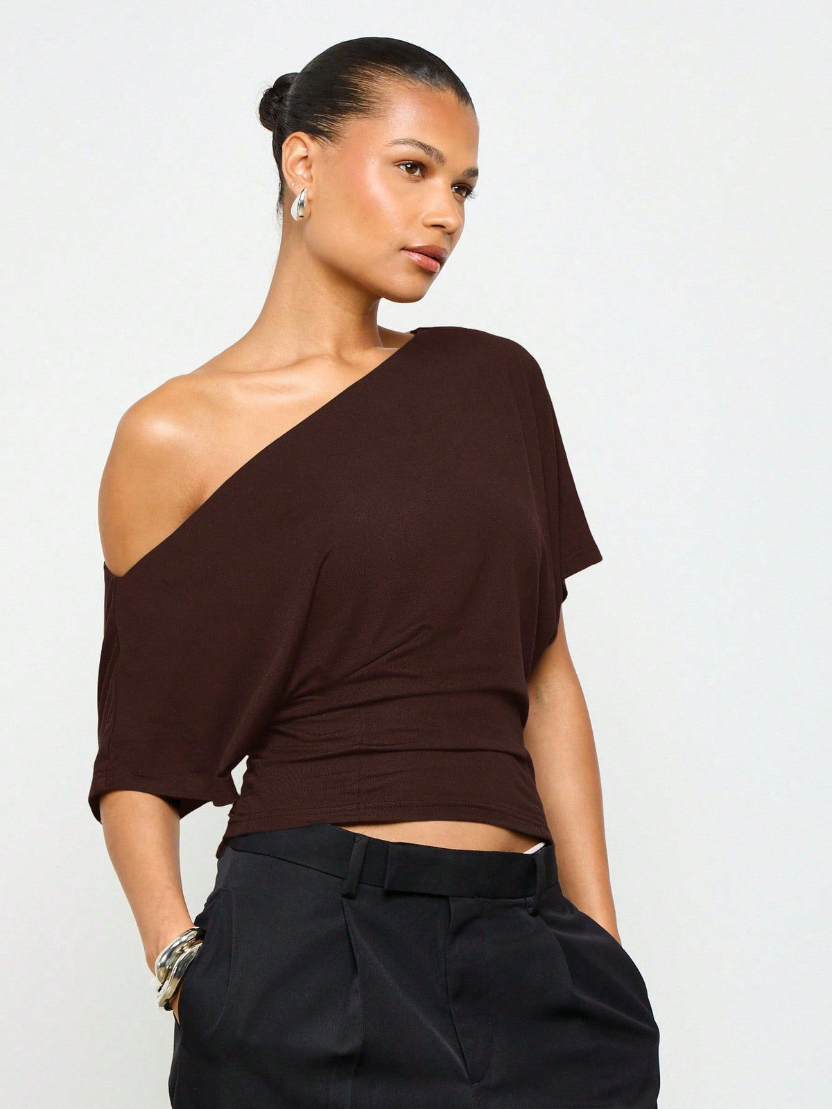 Women One Shoulder Batwing Sleeve Crop Top Asymmetrical Off‑Shoulder Ruched Waist Solid Casual Going‑Out Tops
