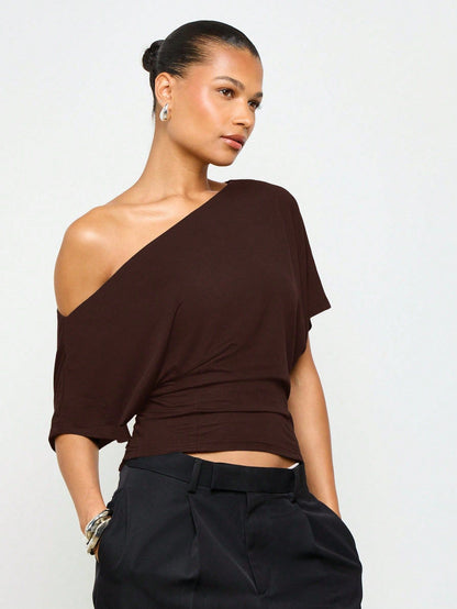 Women One Shoulder Batwing Sleeve Crop Top Asymmetrical Off‑Shoulder Ruched Waist Solid Casual Going‑Out Tops